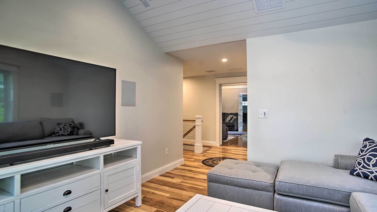 Photo of Livingroom in Bass River
