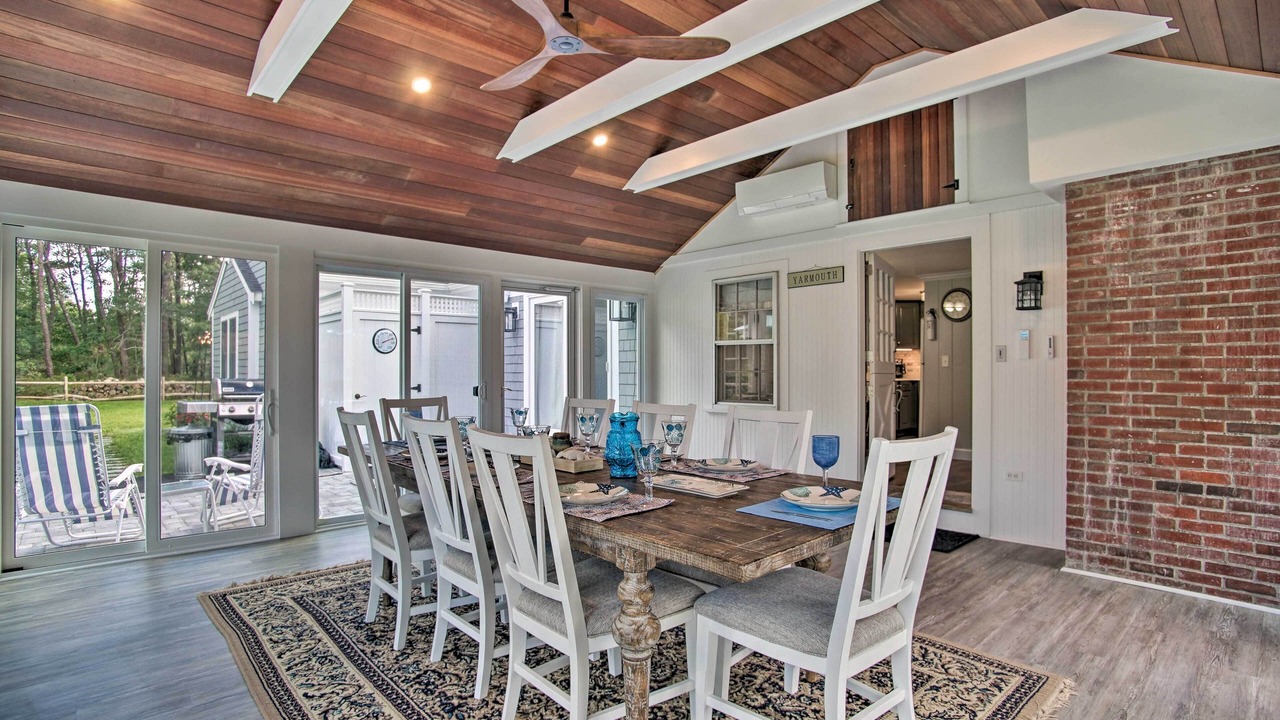 Photo of Livingroom in Bass River
