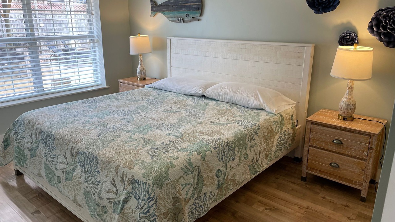 Photo of Bedroom in Butler Beach