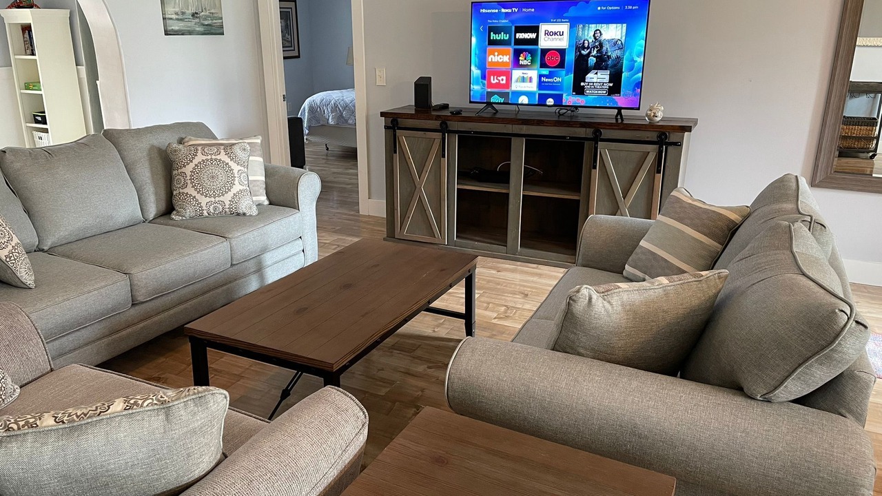 Photo of Livingroom in Butler Beach