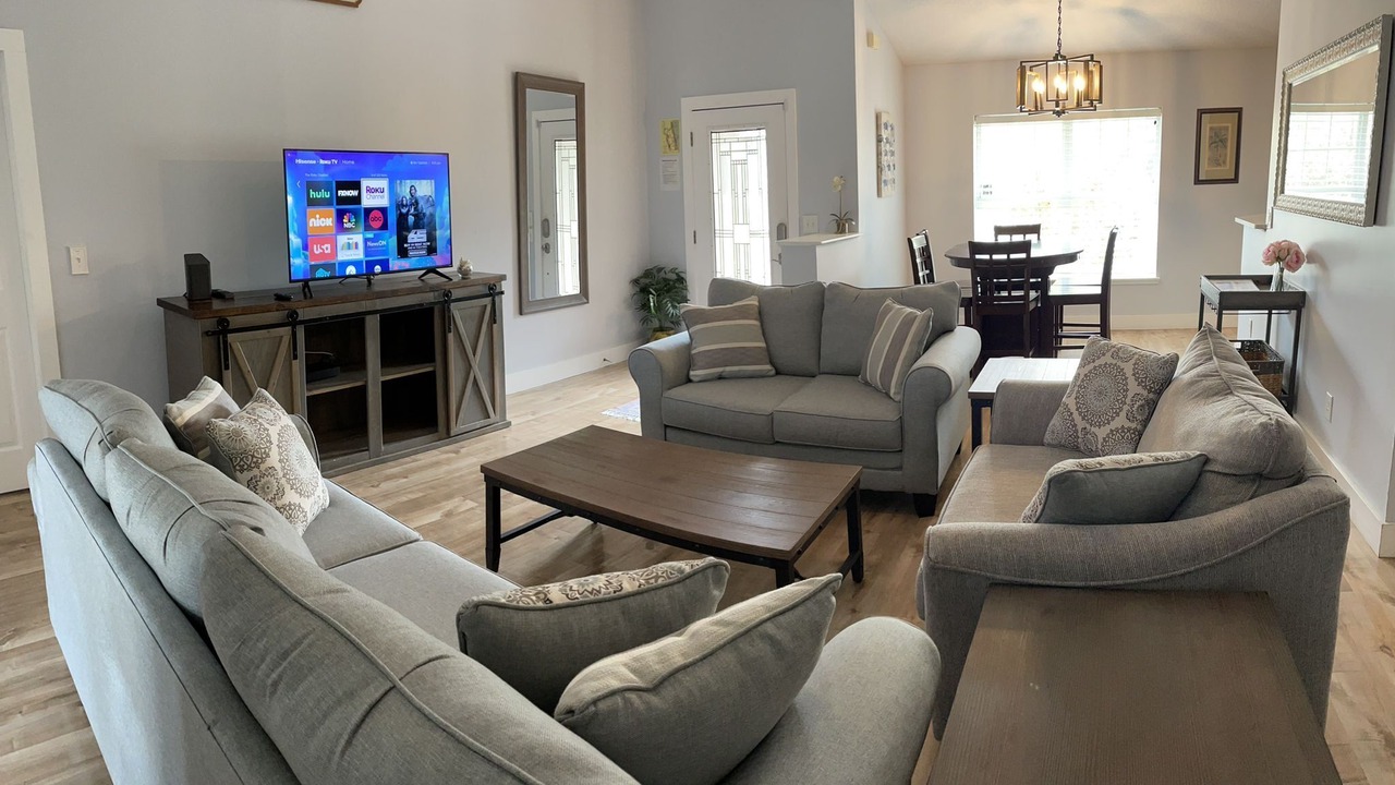 Photo of Livingroom in Butler Beach