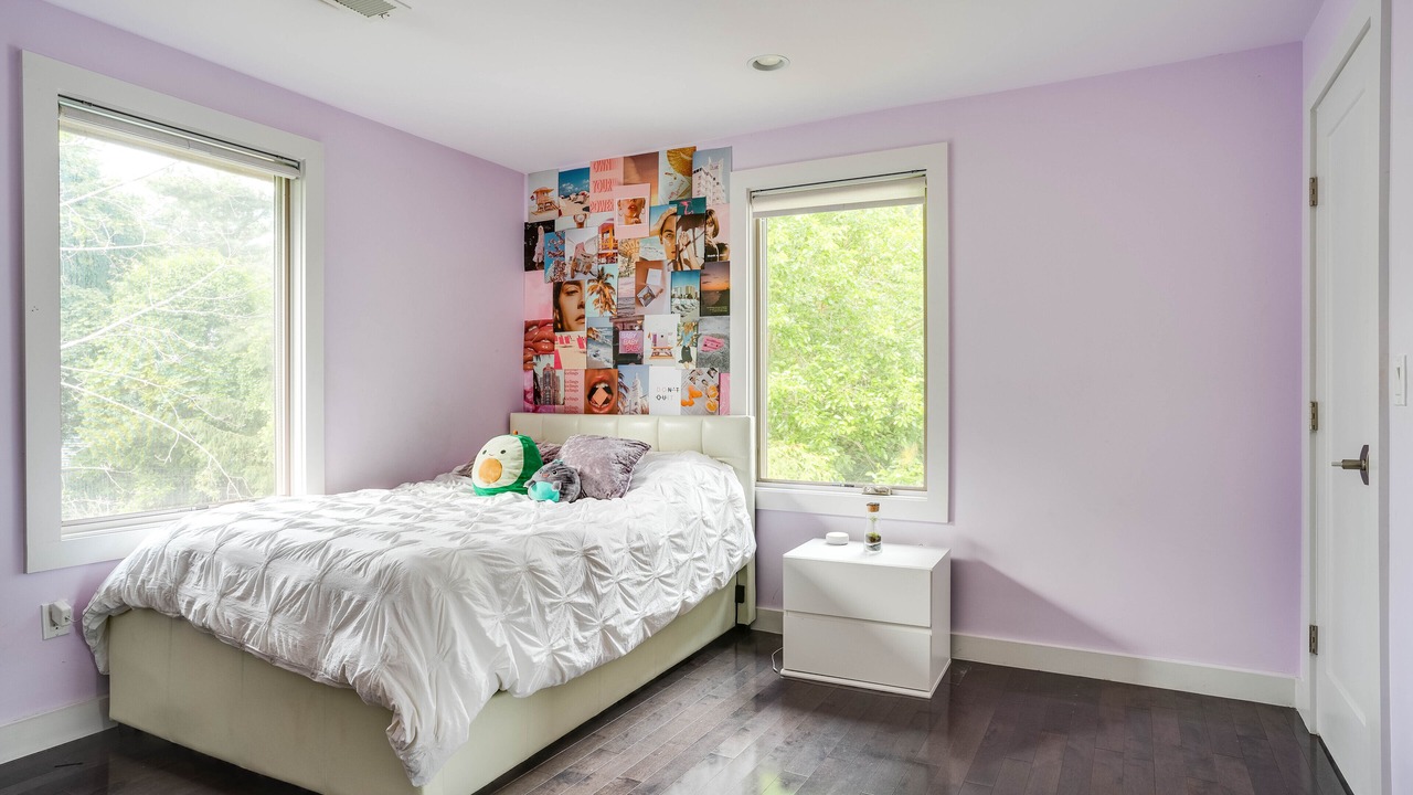Photo of Bedroom in Newton