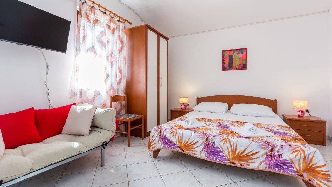 Photo of Bedroom in Baska