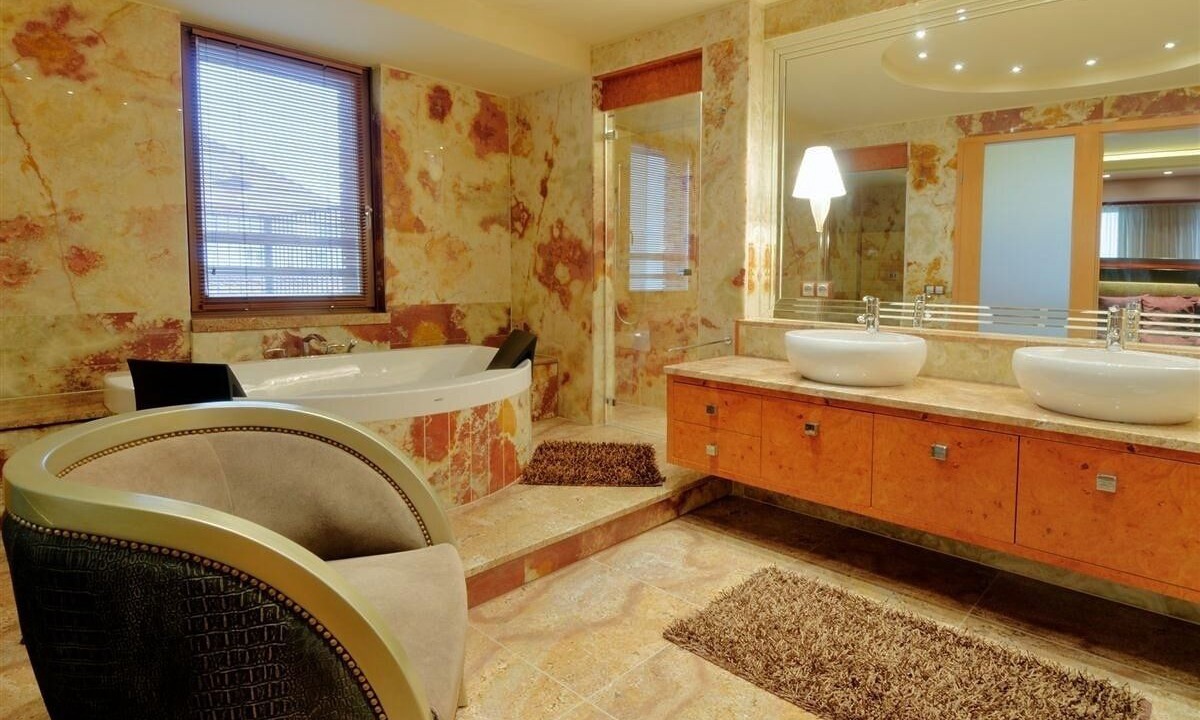 Photo of Bathroom in Castle Hill