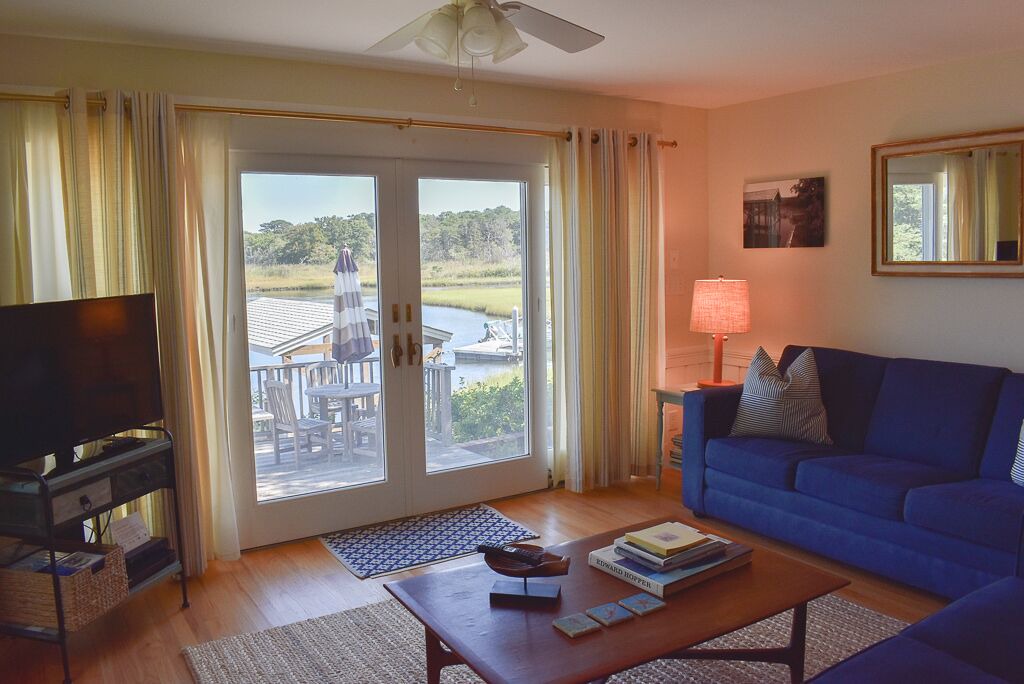 Photo of Livingroom in South Dennis