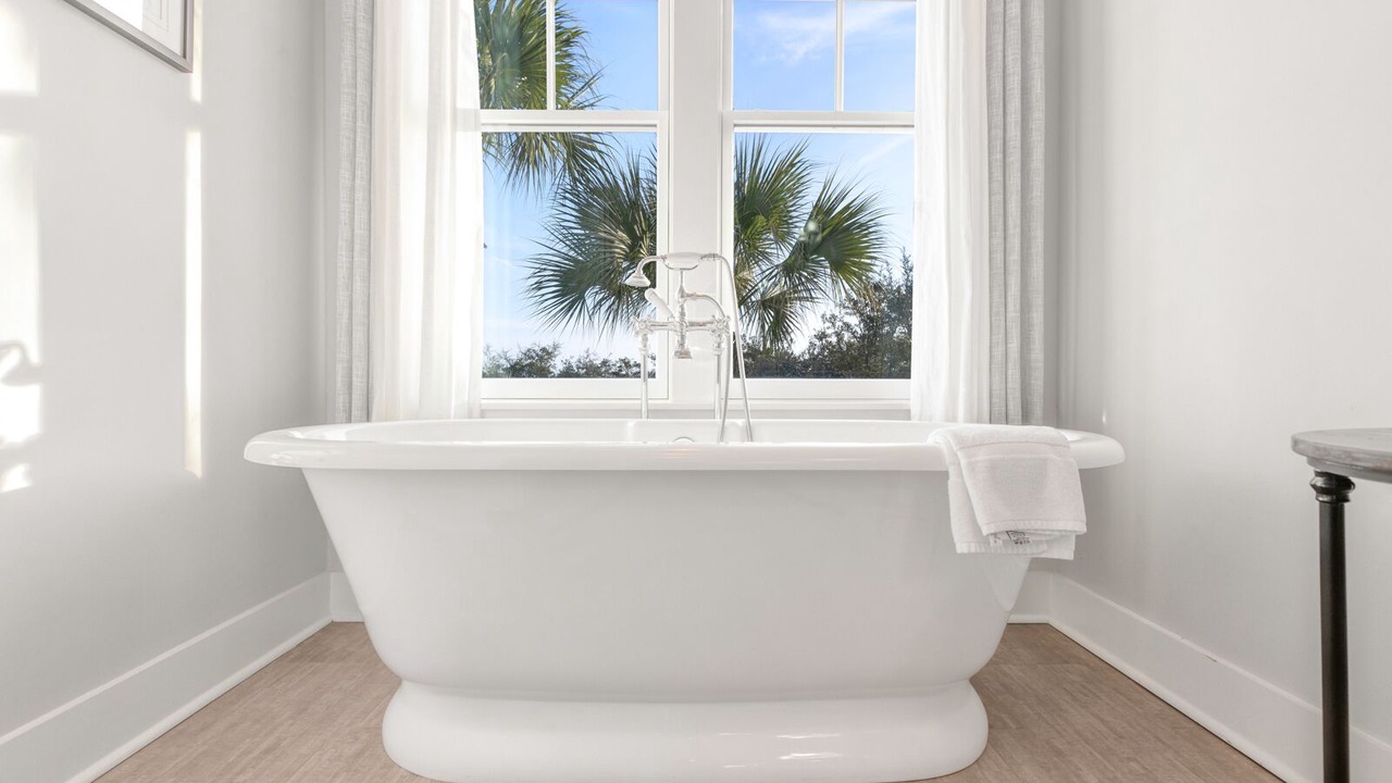 Photo of Bathroom in Dune Allen Beach