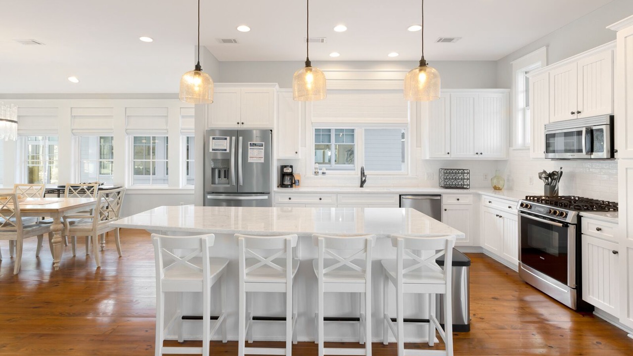 Photo of Kitchen in Dune Allen Beach