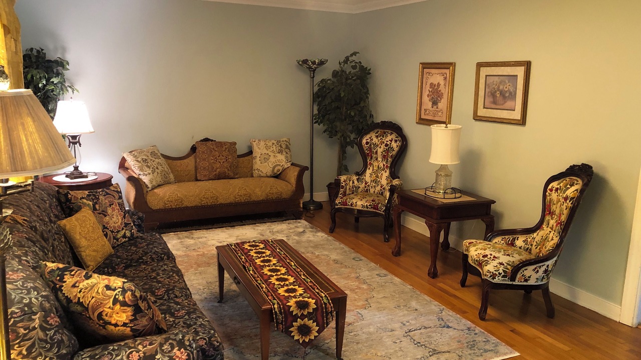 Photo of Livingroom in Three Chopt