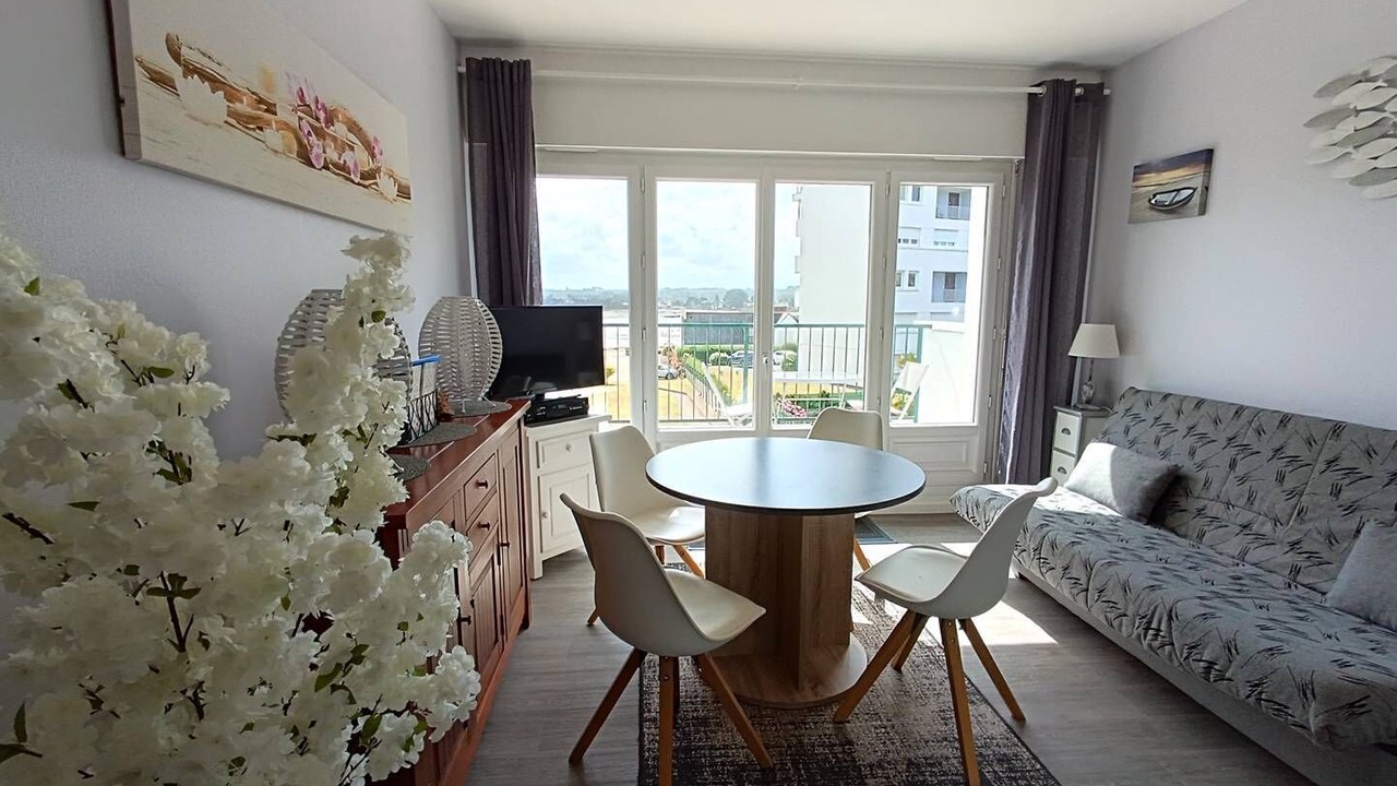 Photo of Livingroom in Tregastel