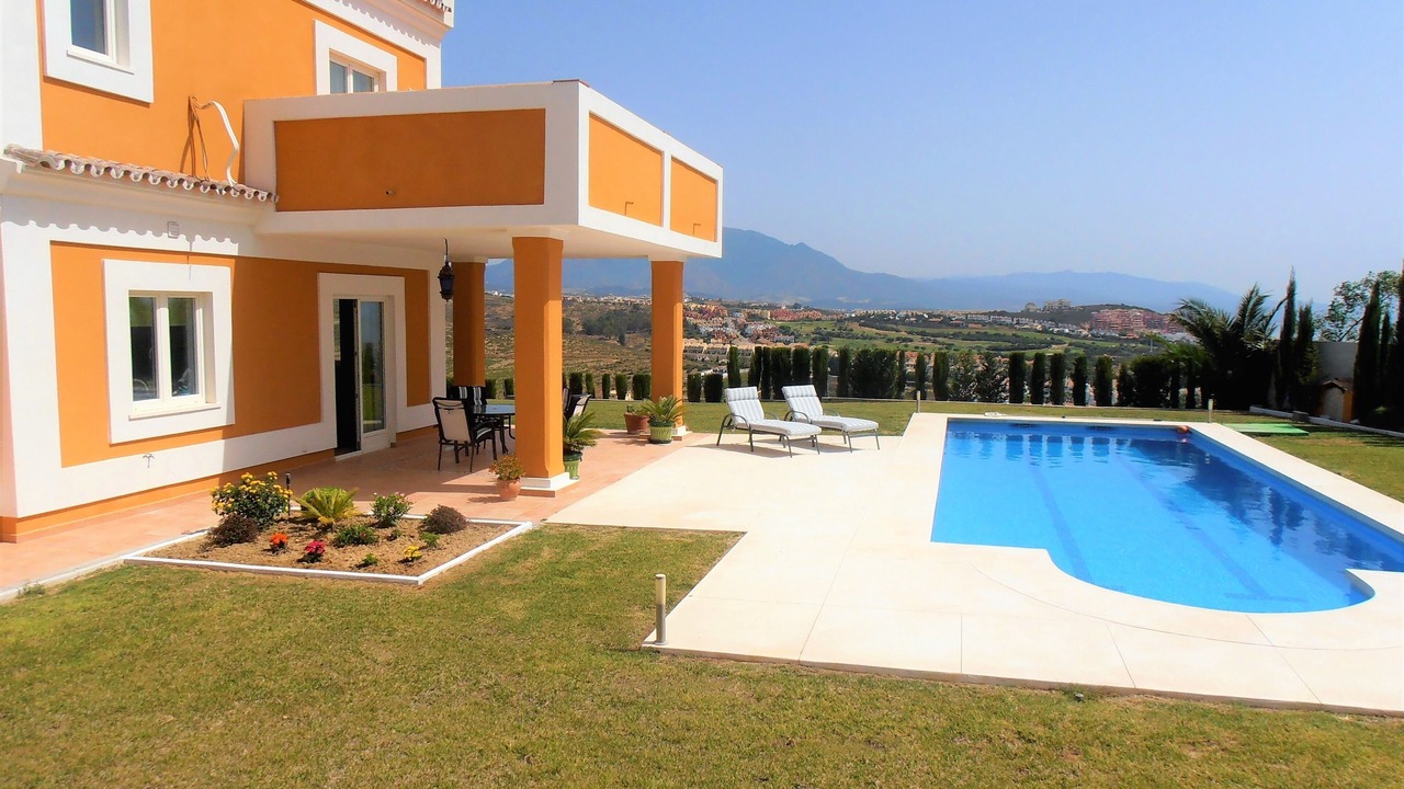 Photo of Outdoor in Alcorrin