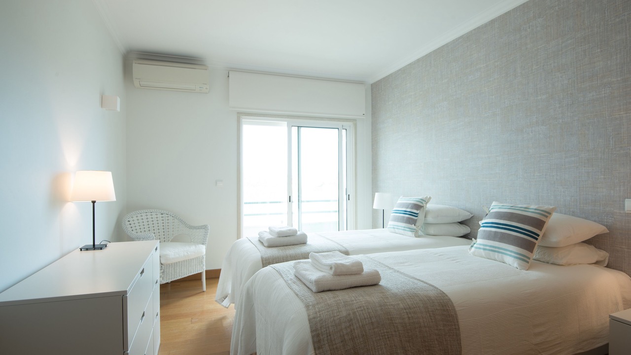 Photo of Bedroom in Estoril