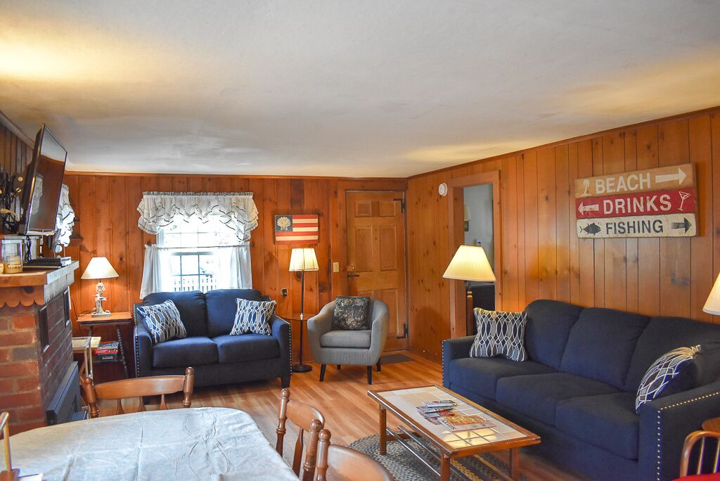 Photo of Livingroom in Dennis Port
