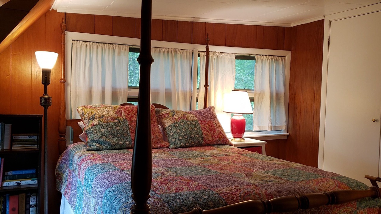 Photo of Bedroom in Burdett
