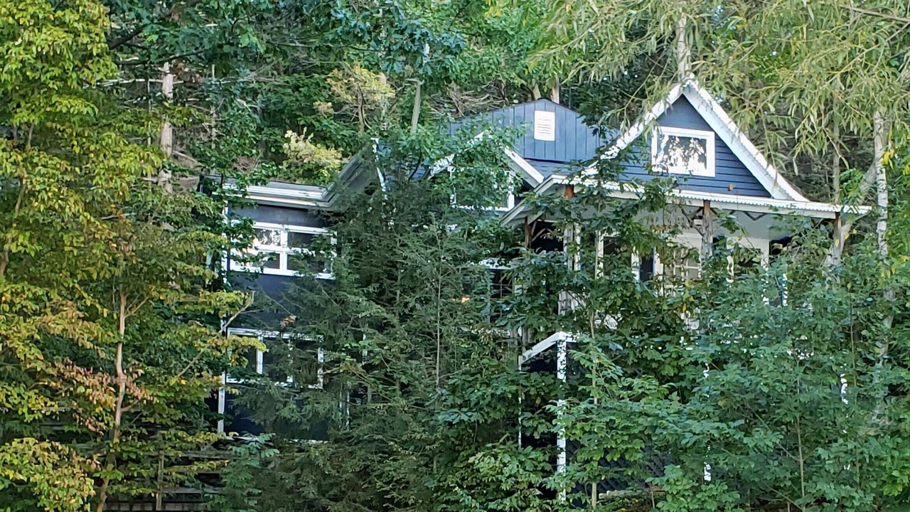 Photo of Outdoor in Burdett