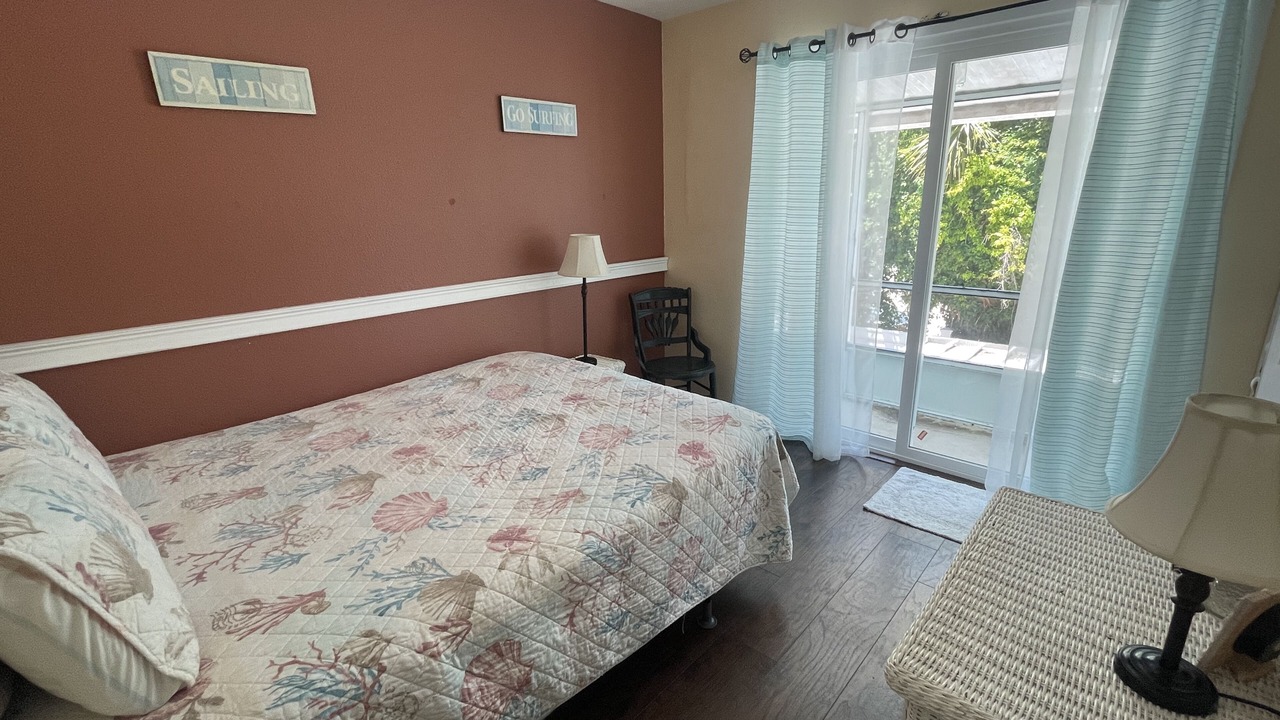 Photo of Bedroom in Cape Caneveral Beach Gardens