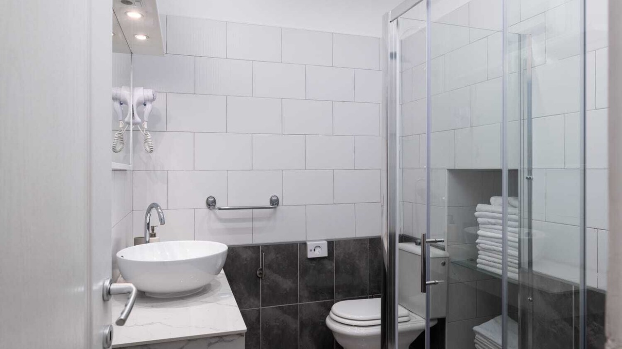 Photo of Bathroom in Gornji Kono