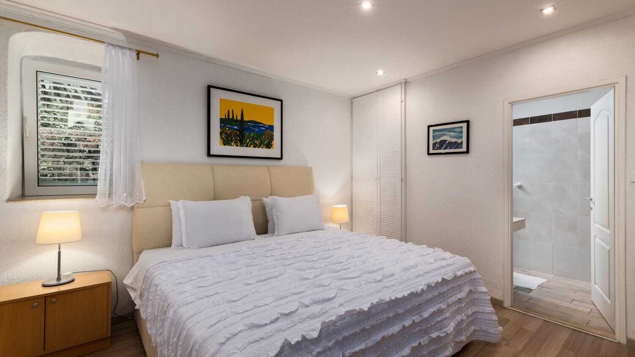 Photo of Bedroom in Gornji Kono