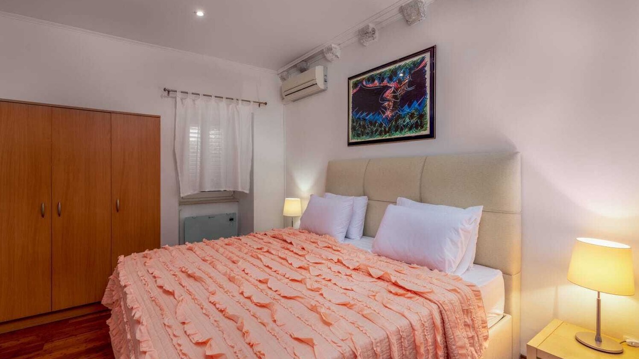 Photo of Bedroom in Gornji Kono