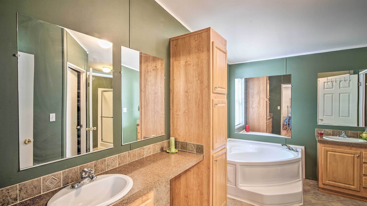 Photo of Bathroom in Homosassa