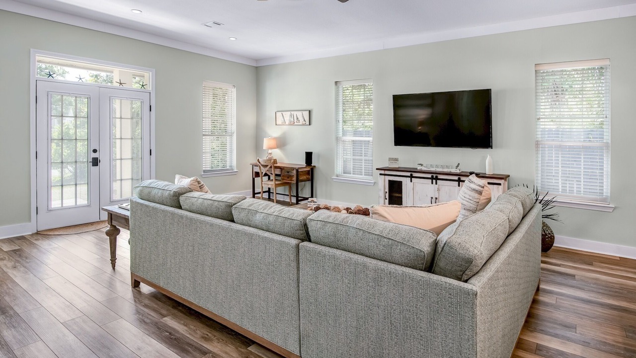 Photo of Livingroom in Sugarwood Beach