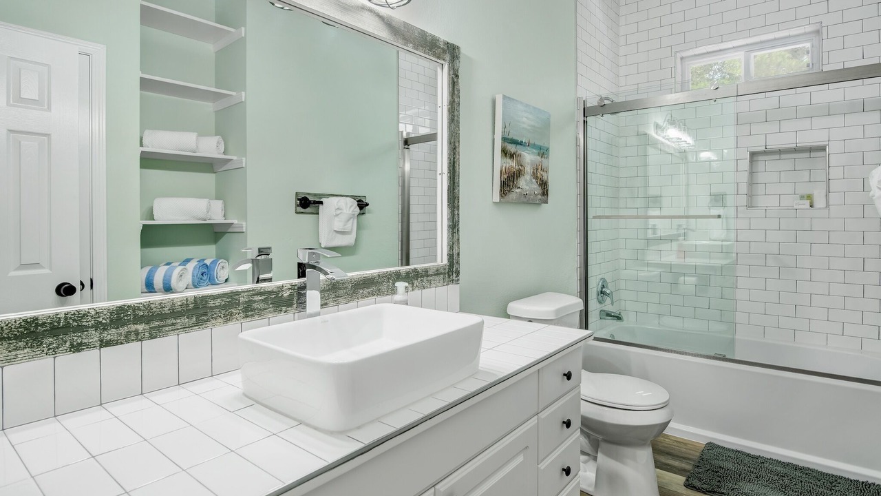 Photo of Bathroom in Sugarwood Beach