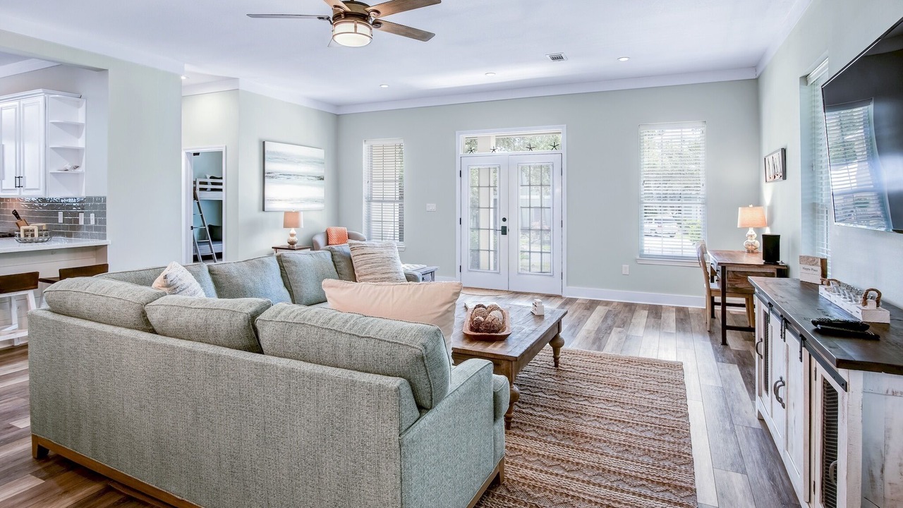 Photo of Livingroom in Sugarwood Beach