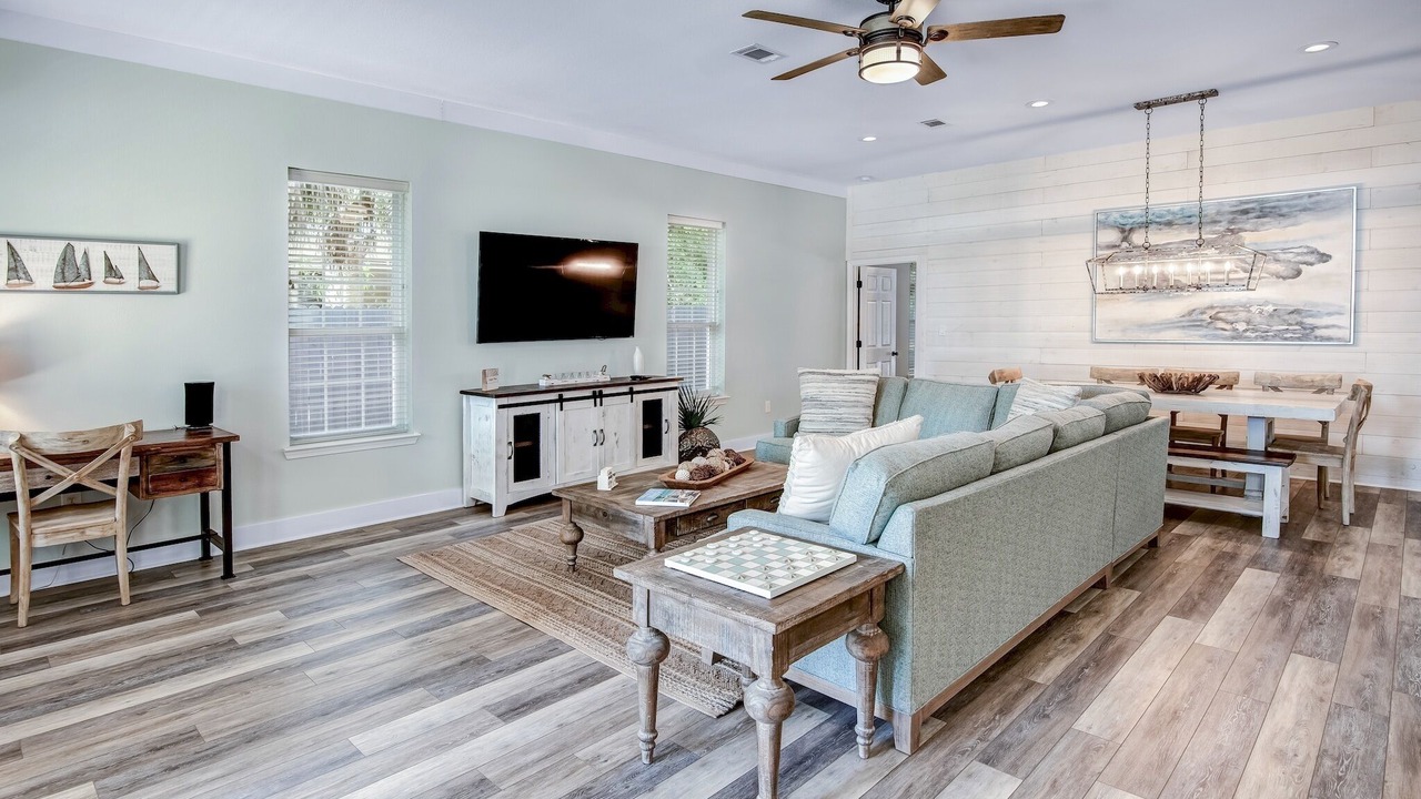 Photo of Livingroom in Sugarwood Beach