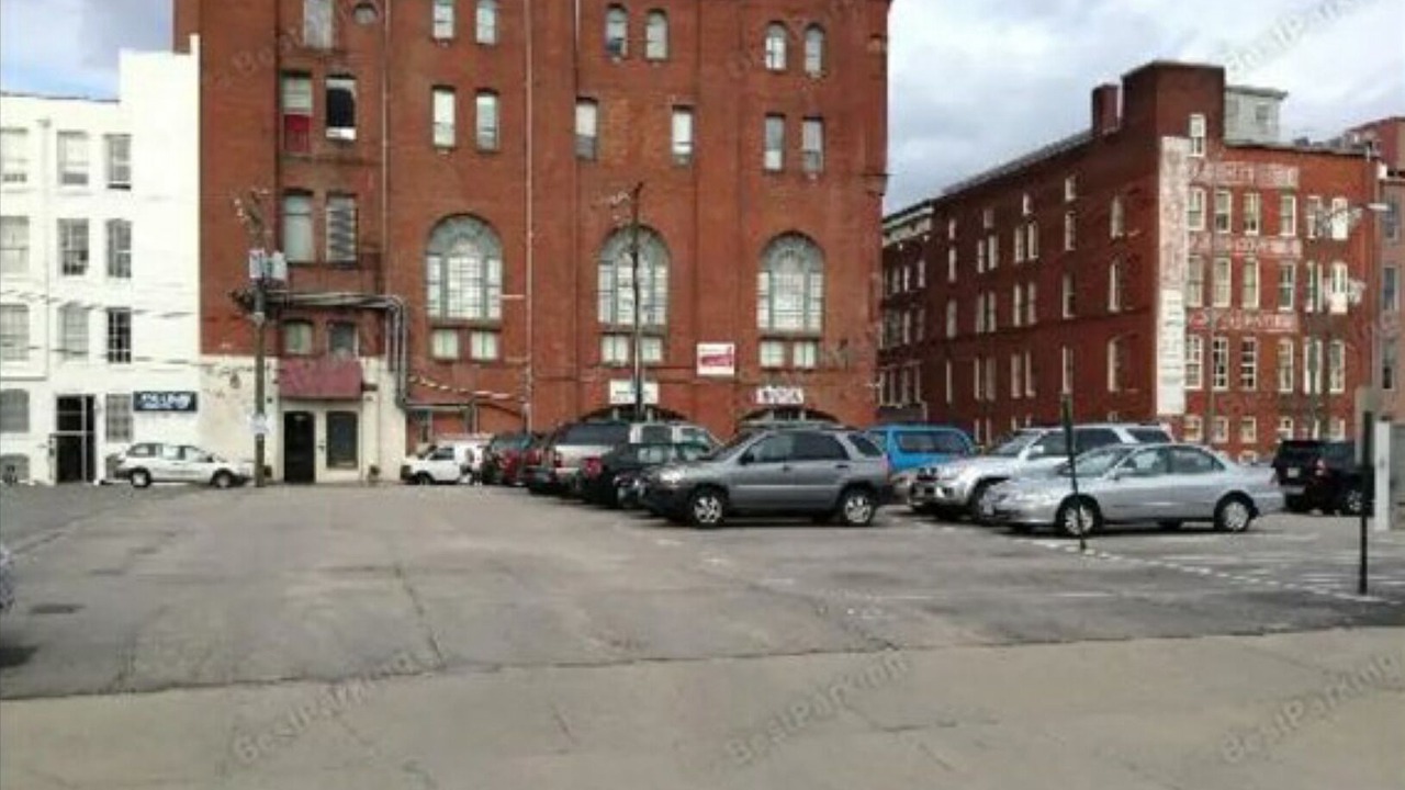 Photo of Outdoor in Monroe Ward