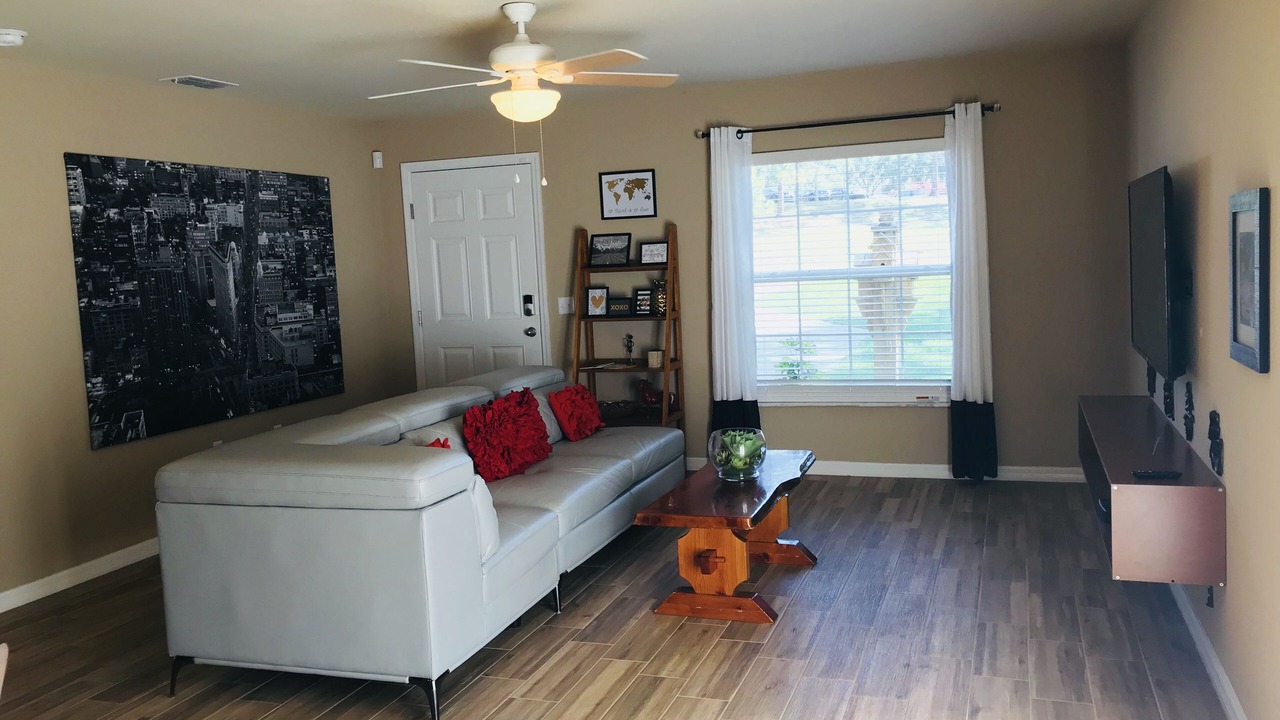 Photo of Bedroom in Winter Haven
