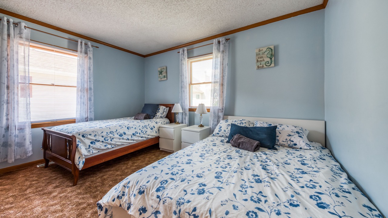 Photo of Bedroom in Caine Woods