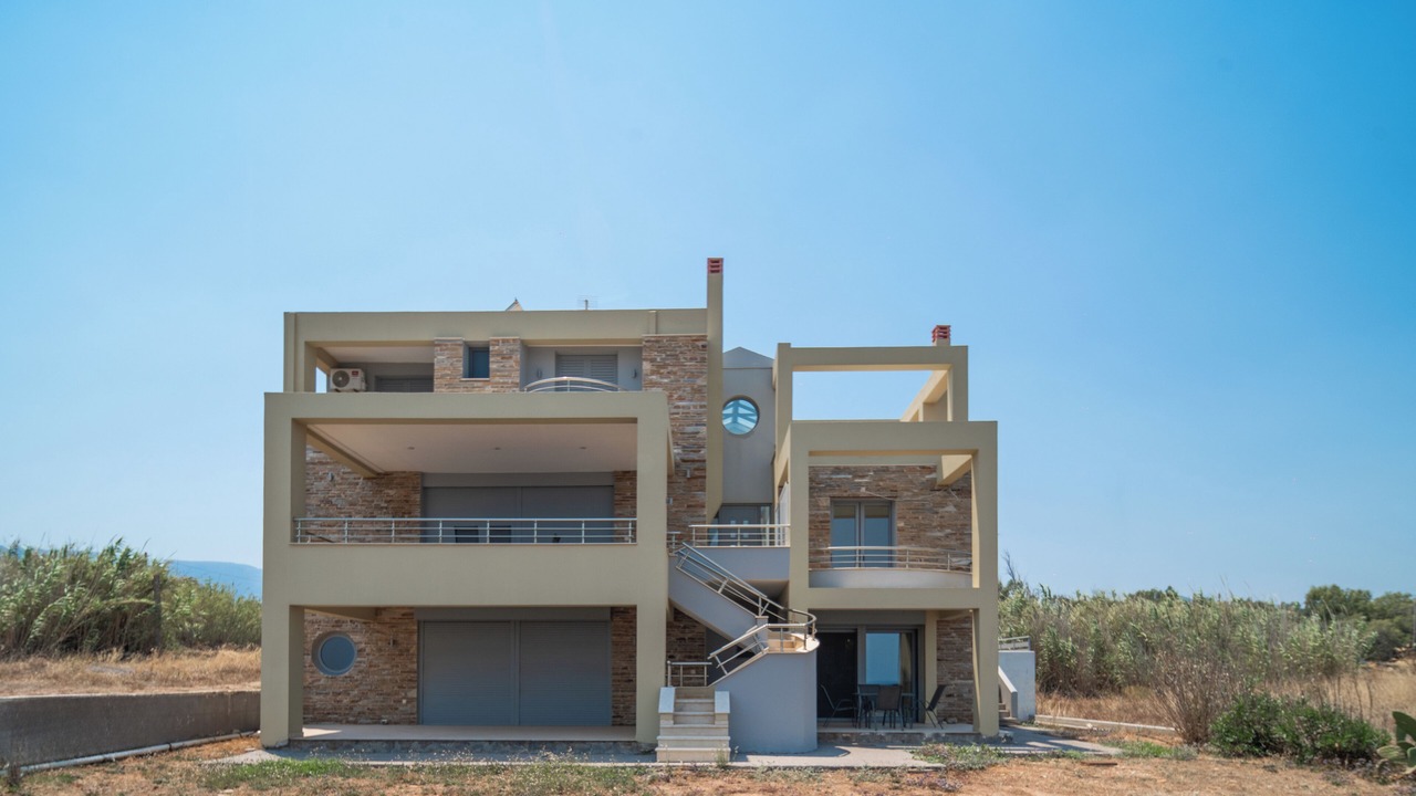 Photo of Outdoor in Trochalia