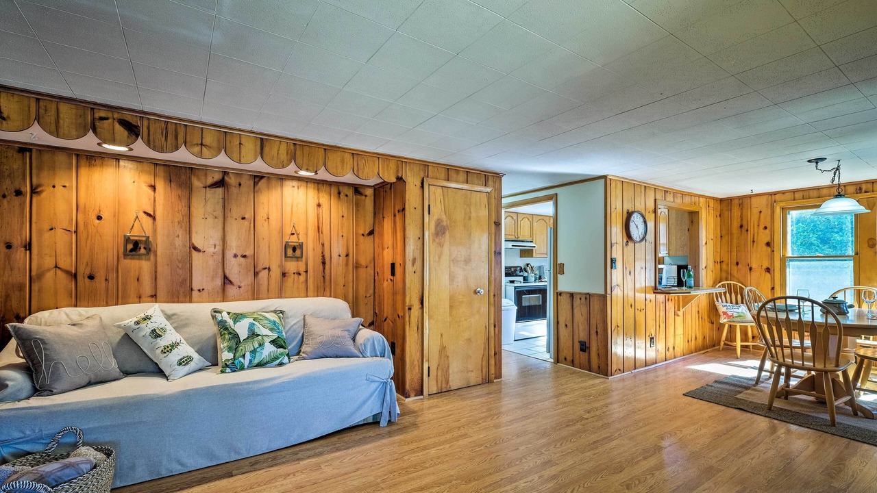 Photo of Livingroom in Hinsdale