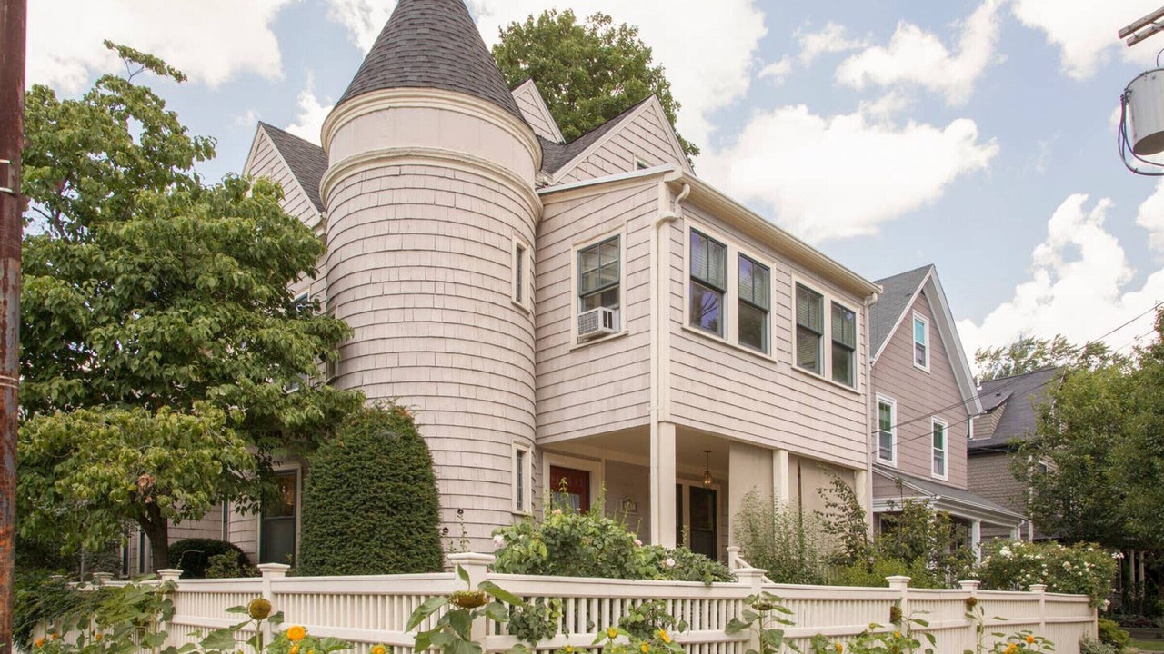 Photo of Outdoor in Neighborhood Nine