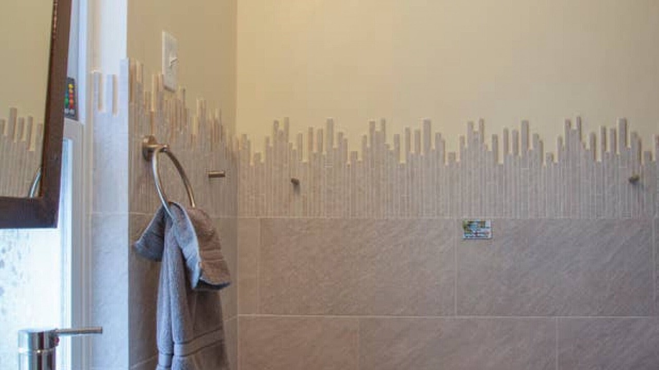 Photo of Bathroom in Neighborhood Nine