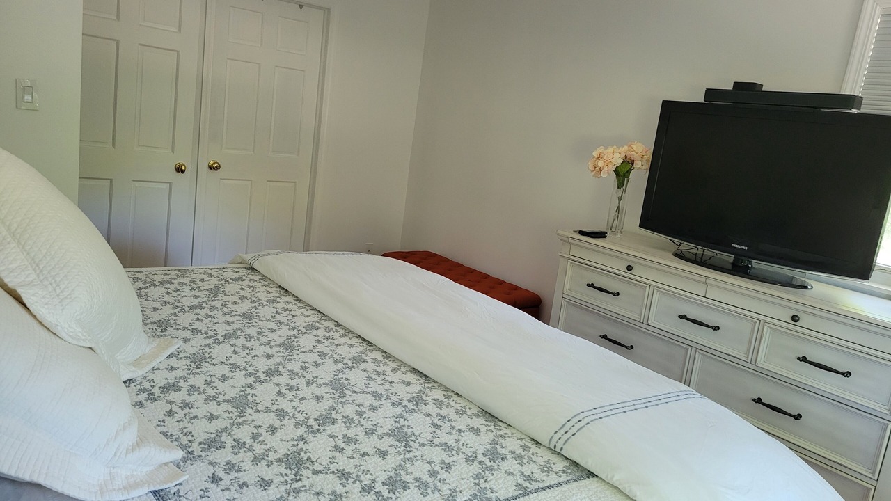 Photo of Bedroom in Hampton Bays