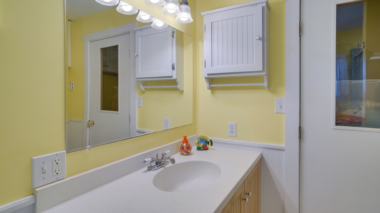 Photo of Bathroom in Silver Beach
