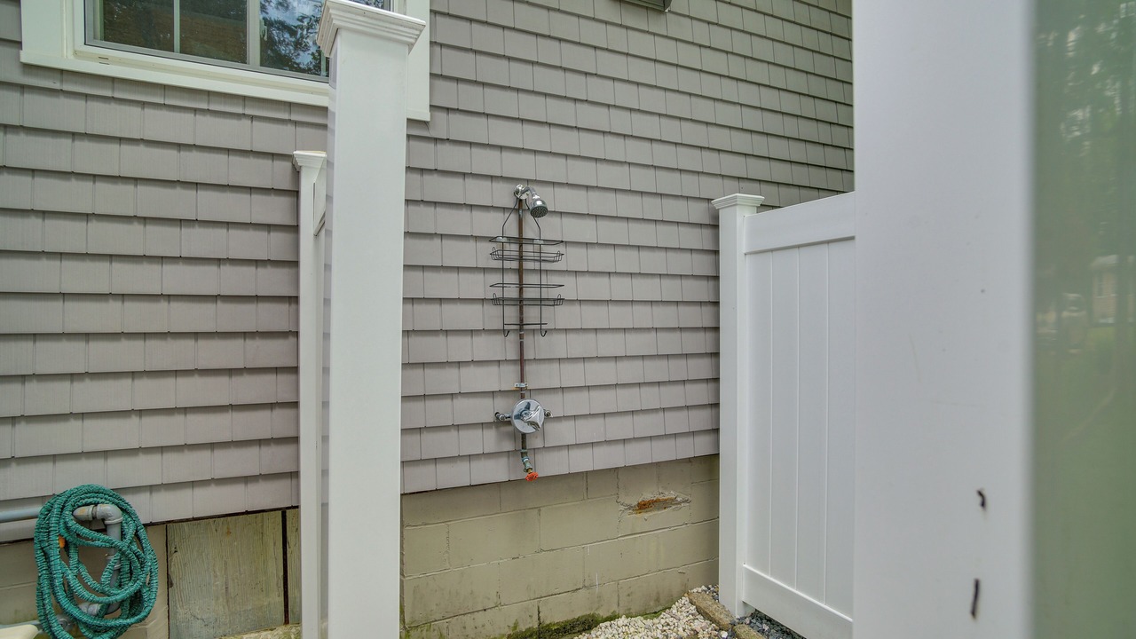 Photo of Outdoor in Silver Beach