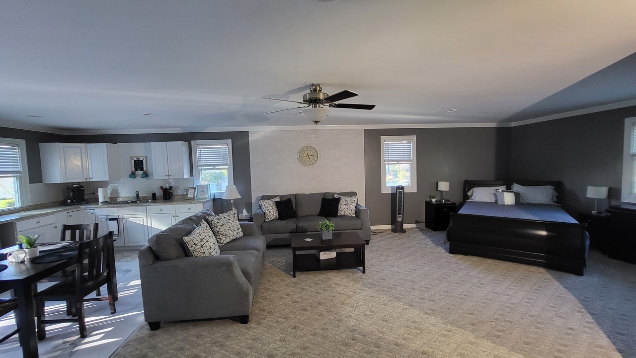 Photo of Livingroom in Lancaster