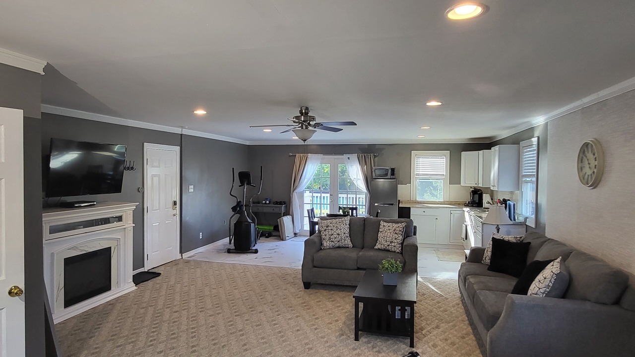 Photo of Livingroom in Lancaster