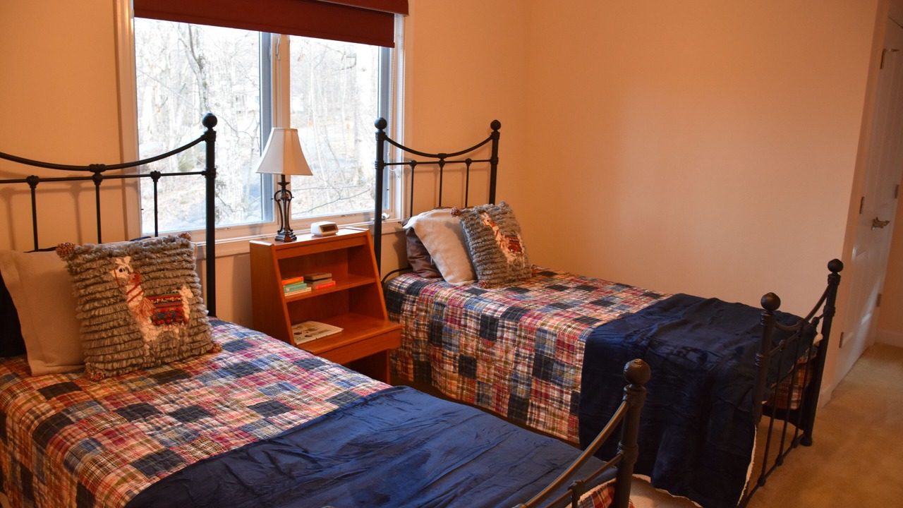 Photo of Bedroom in Deer Springs