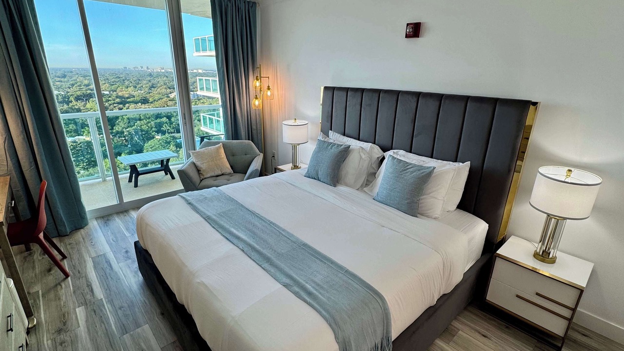 Photo of Bedroom in Coconut Grove