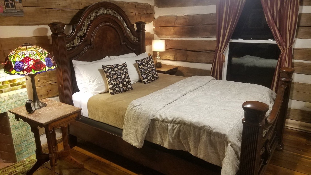 Photo of Bedroom in De Mossville
