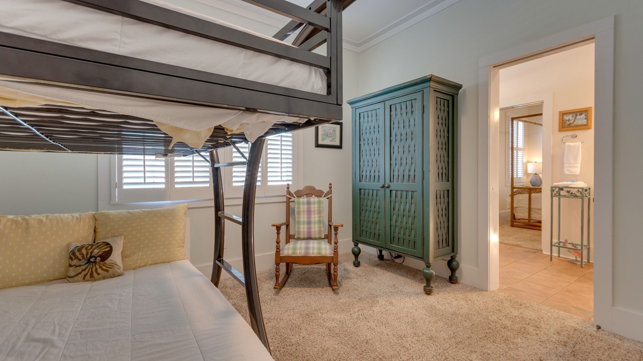 Photo of Bedroom in Santa Rosa Beach