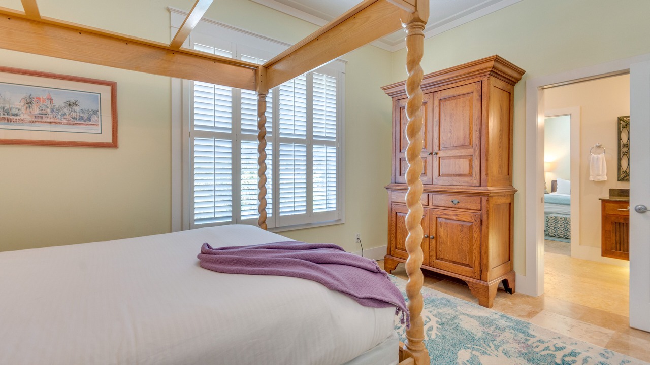 Photo of Bedroom in Santa Rosa Beach