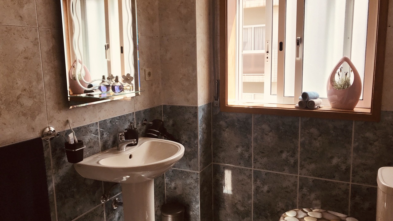 Photo of Bathroom in Espinho