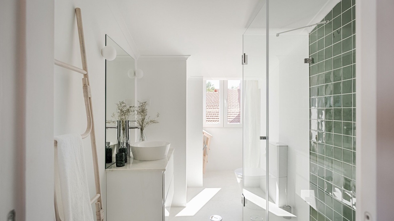 Photo of Bathroom in Alfama