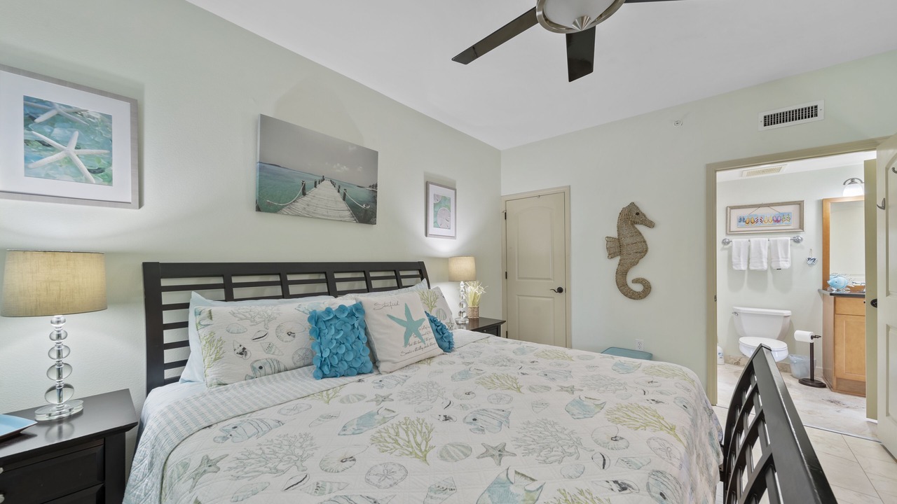 Photo of Bedroom in Navarre Beach