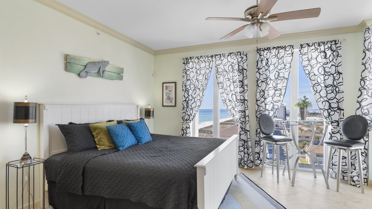 Photo of Bedroom in Navarre Beach