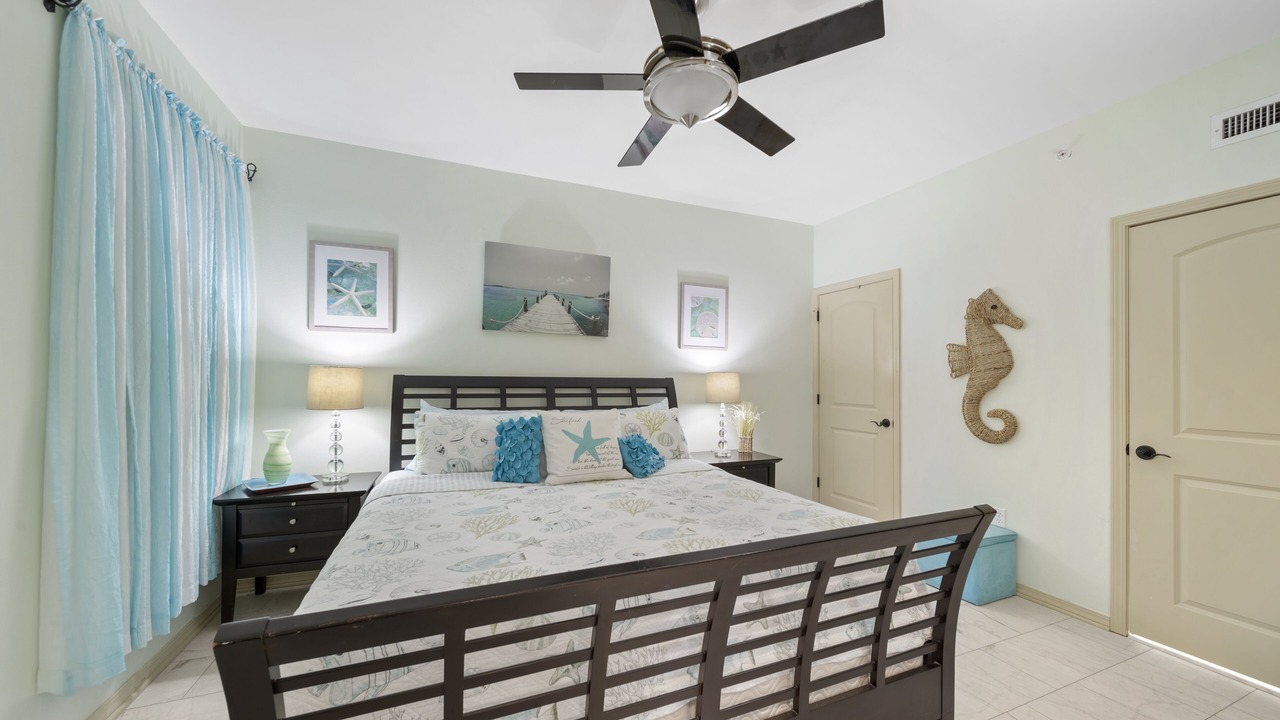 Photo of Bedroom in Navarre Beach