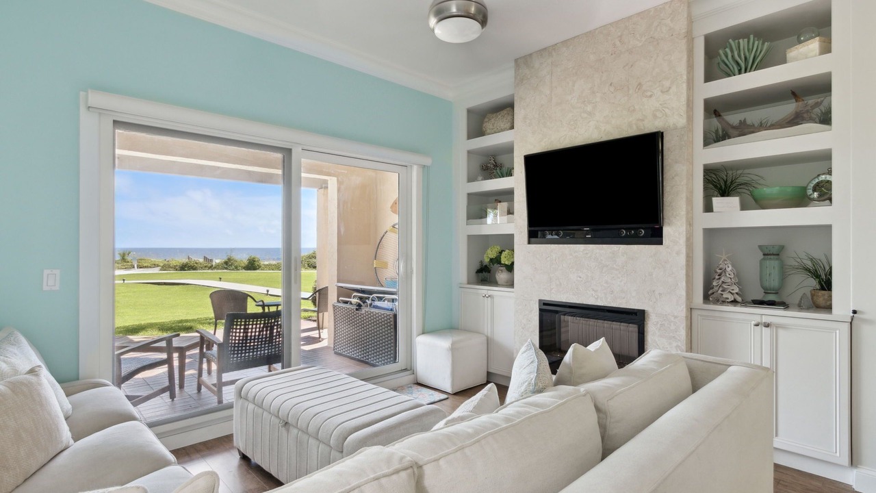 Photo of Livingroom in Fernandina Beach